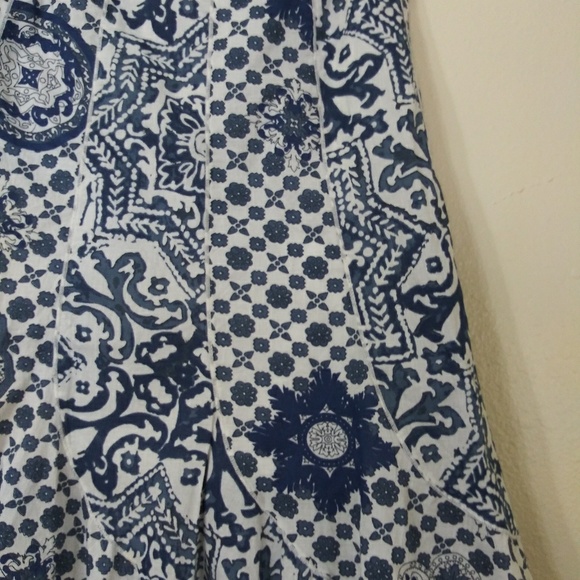 Sahalie Blue & white Skirt - Picture 3 of 8